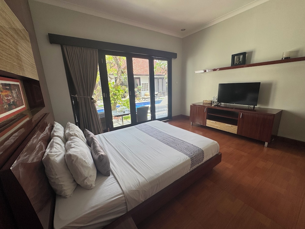 SINDHU MERTHA SUITE 17/49