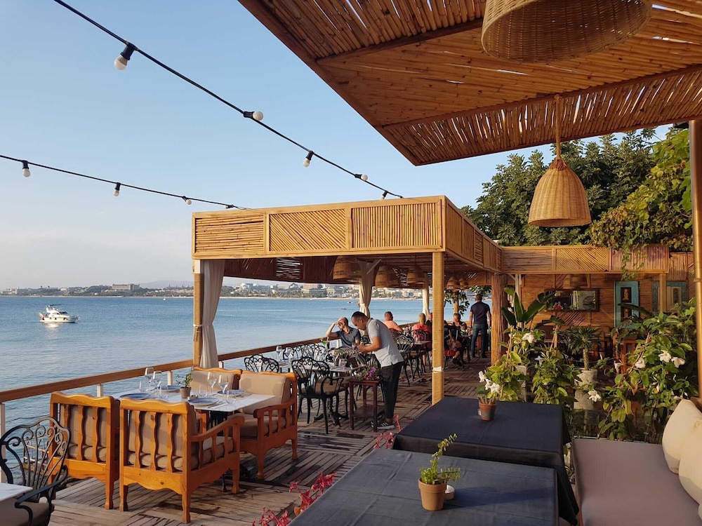 Side Kleopatra Beach Hotel 57/58