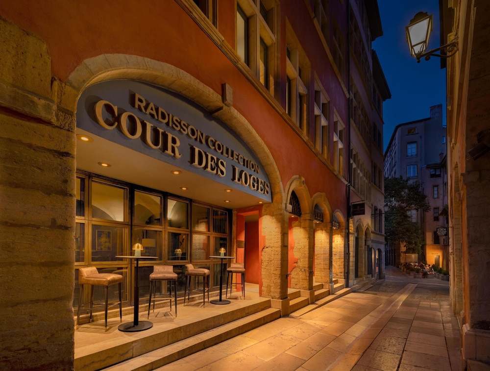 Cour des Loges Lyon, A Radisson Collection Hotel 5/79