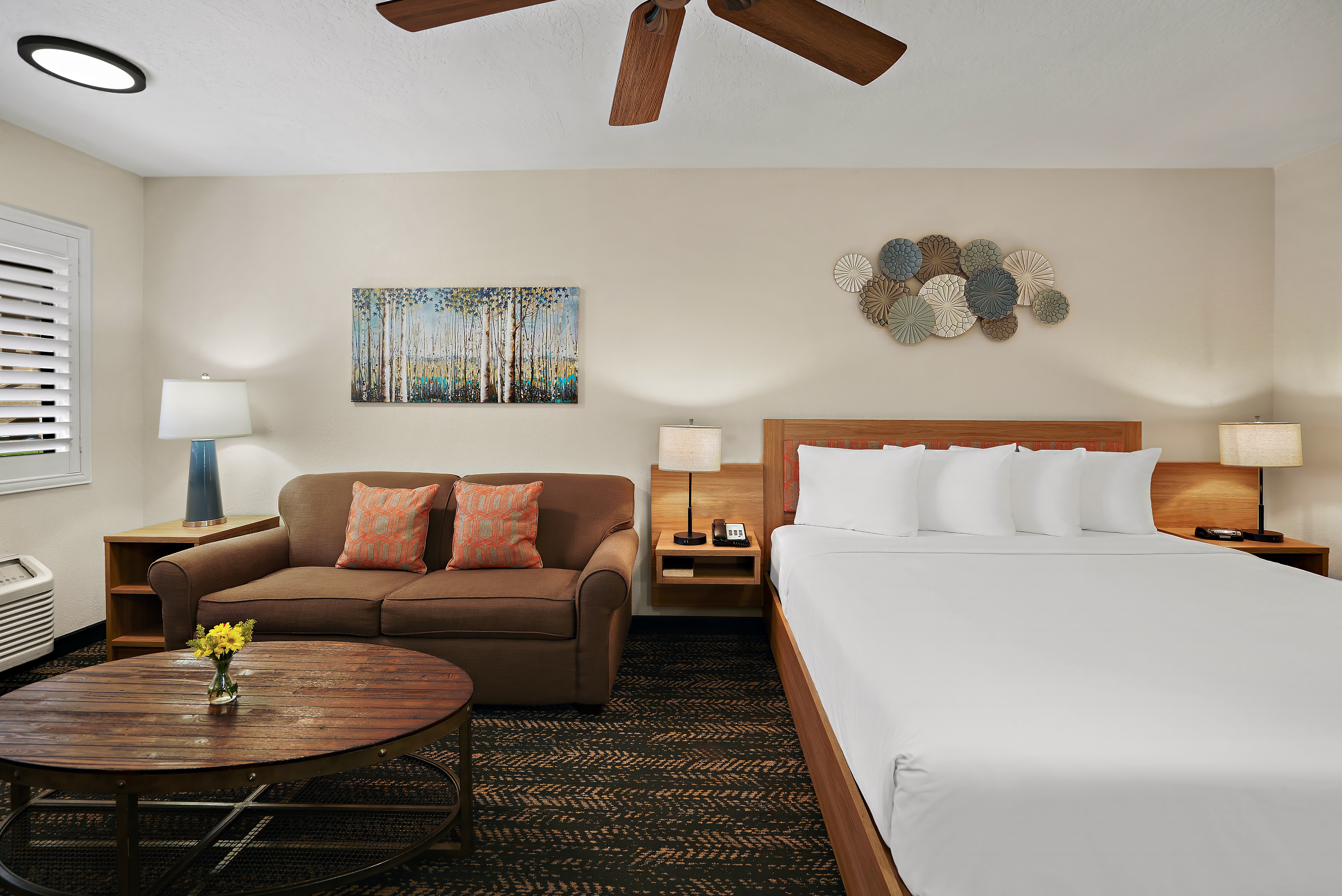La Fuente Inn Suites 21/65