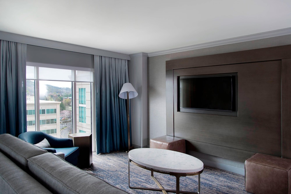 Franklin Marriott Cool Springs 39/80