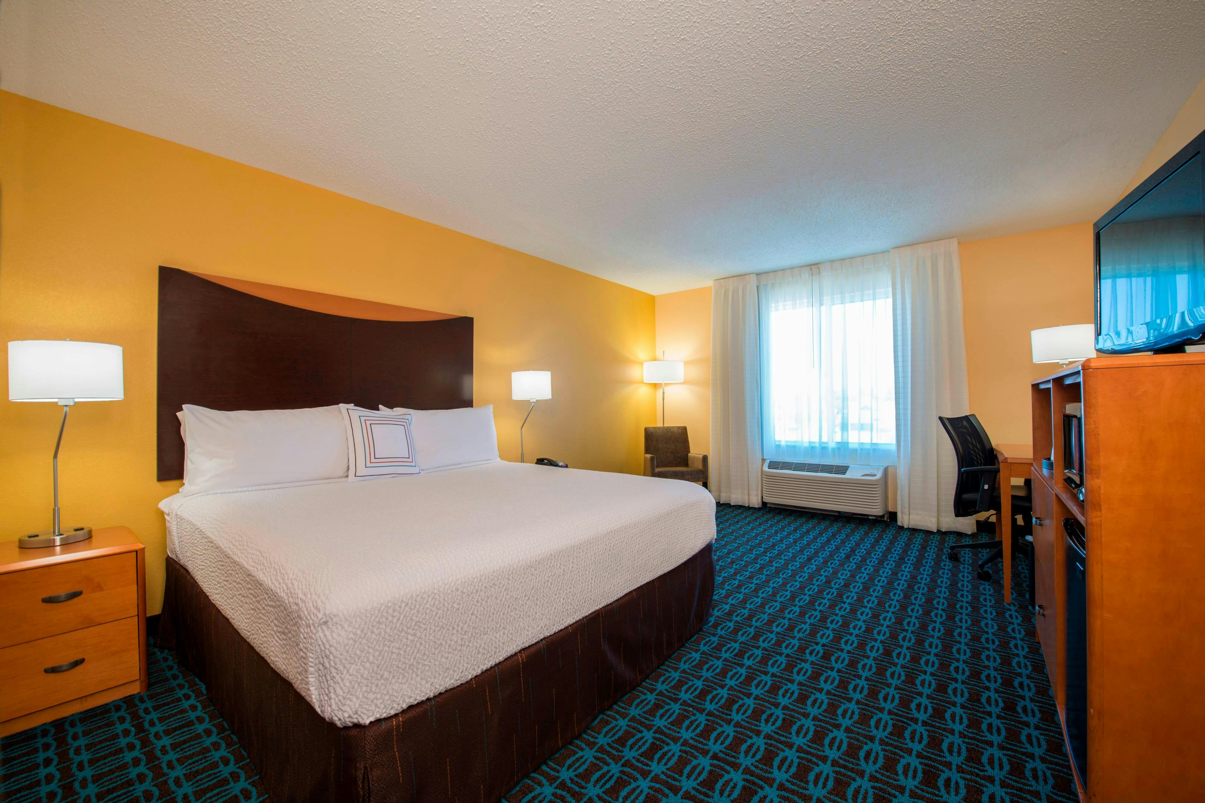 Fairfield Inn And Suites By Marriott Greenwood 13/47