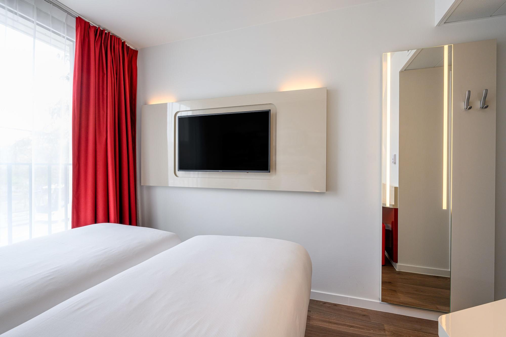 غرفة كلاسيكية بسرير مزدوج، B&B HOTEL Brussels Centre Gare du Midi 3/4