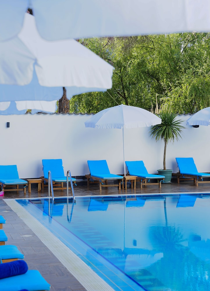 Atrium Deluxe Resort 44/62