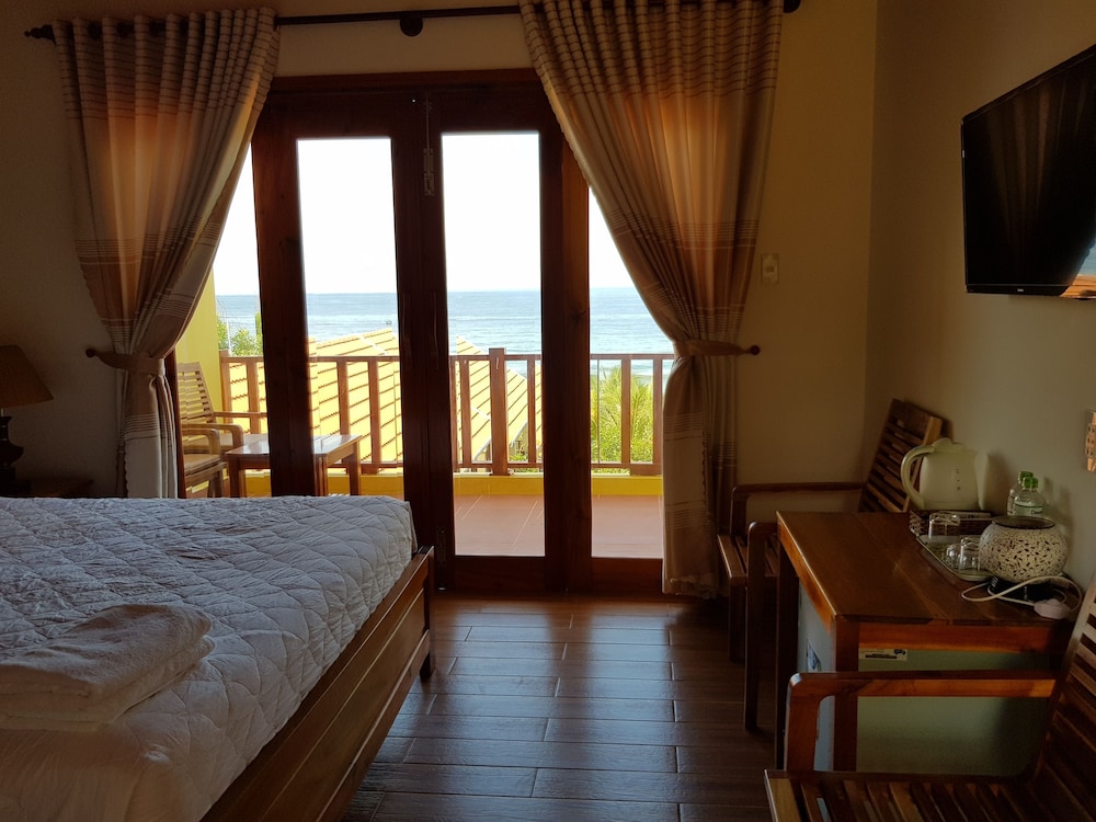 Free Beach Resort 19/50