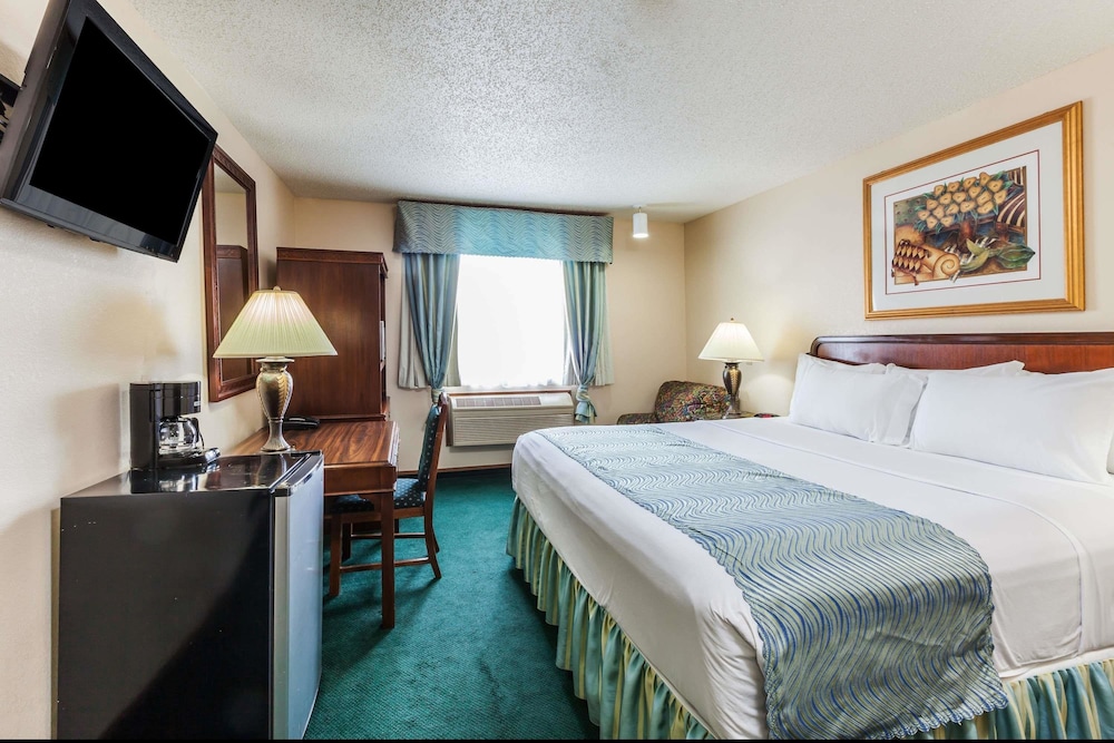 Super 8 By Wyndham Irving Dfd Airport South 5/22