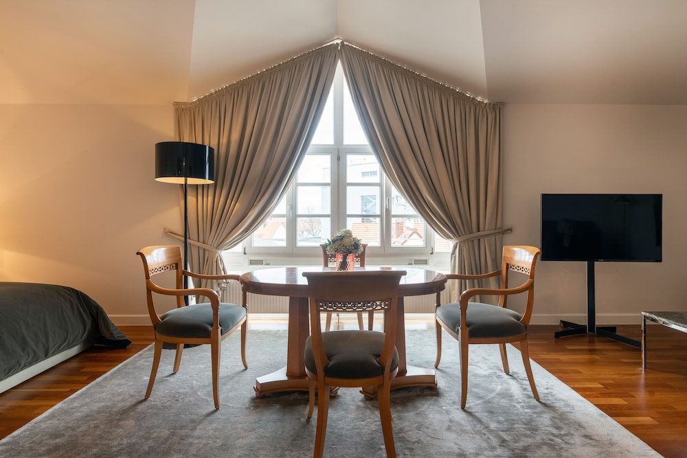Kleber Post Hotel 53/69