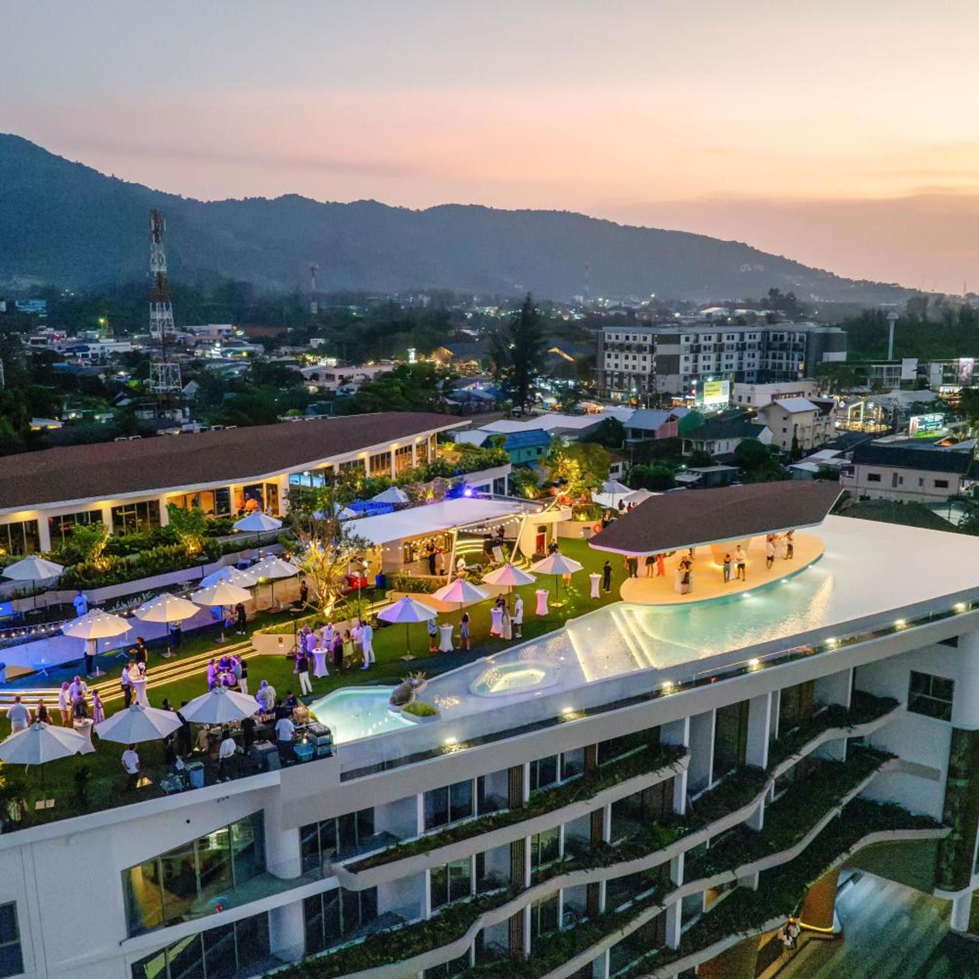 Homa Cherngtalay Phuket 10/85