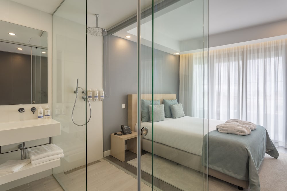 Longevity Health & Wellness Hotel 21/67