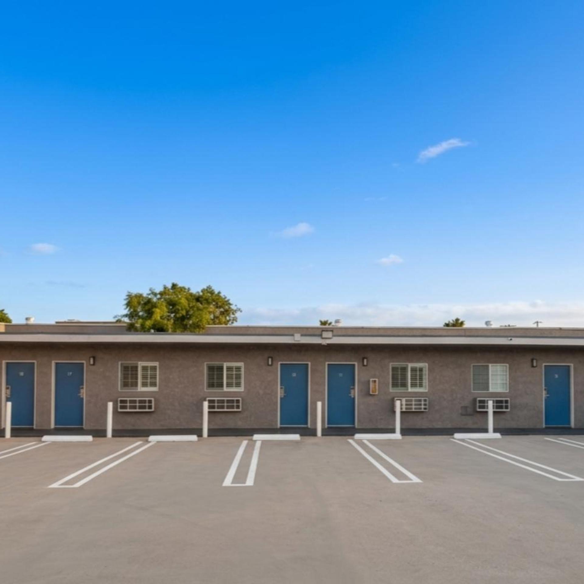 OYO Sandpiper Motel 4/24