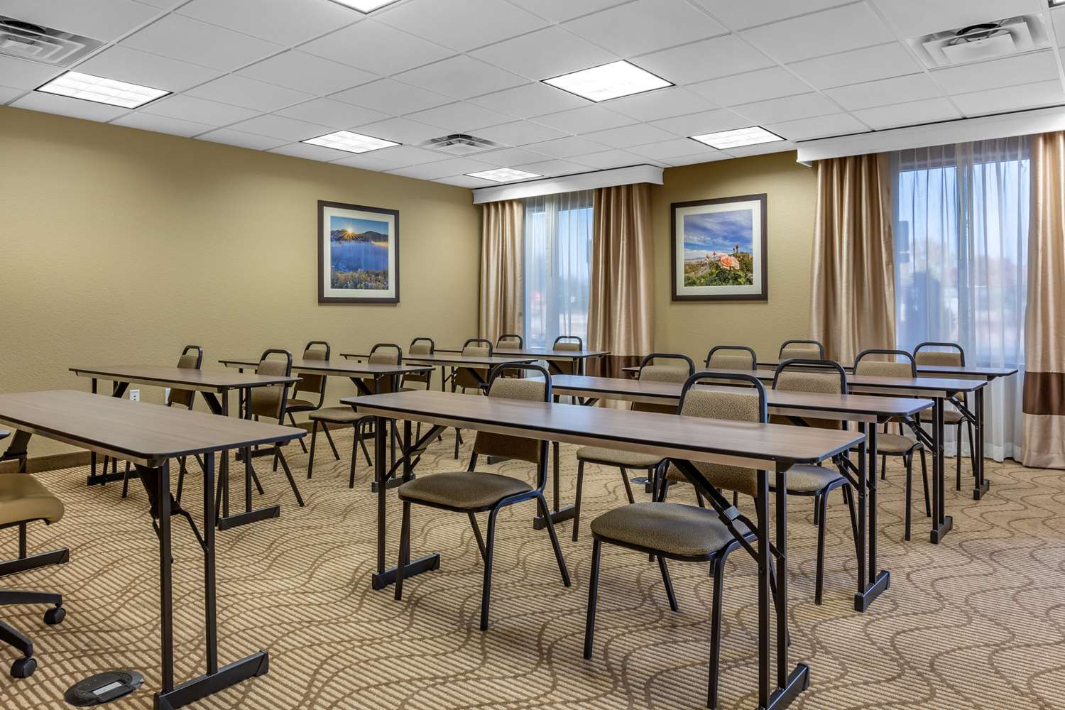 Comfort Inn & Suites Boise Airport 46/51