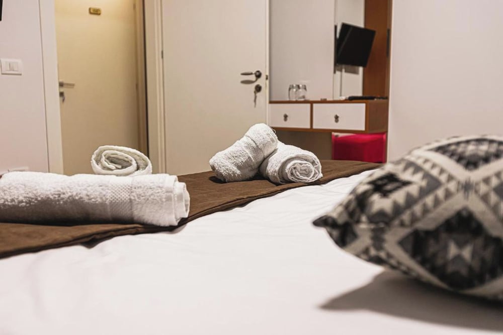 Olivar Hotel Tirana photo4
