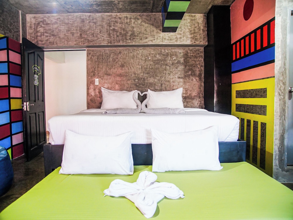 D522 Hostel at Kiener Hills - Near Cebu Airport 6/39