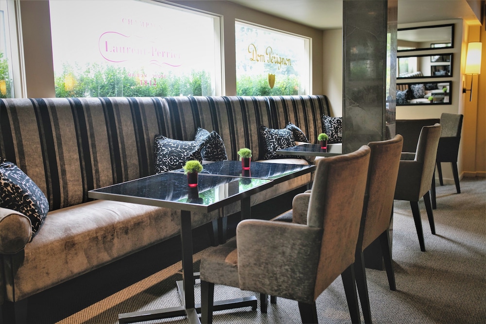 Lyall Hotel And Spa 48/63
