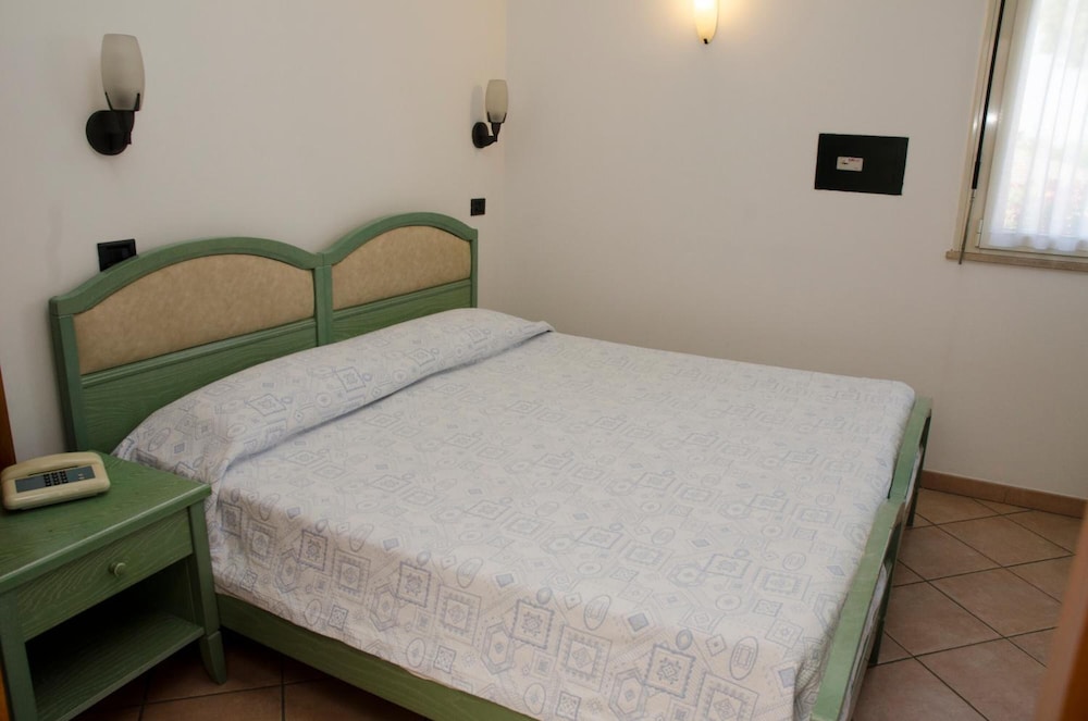 Albergo Bar Cenni 21/48