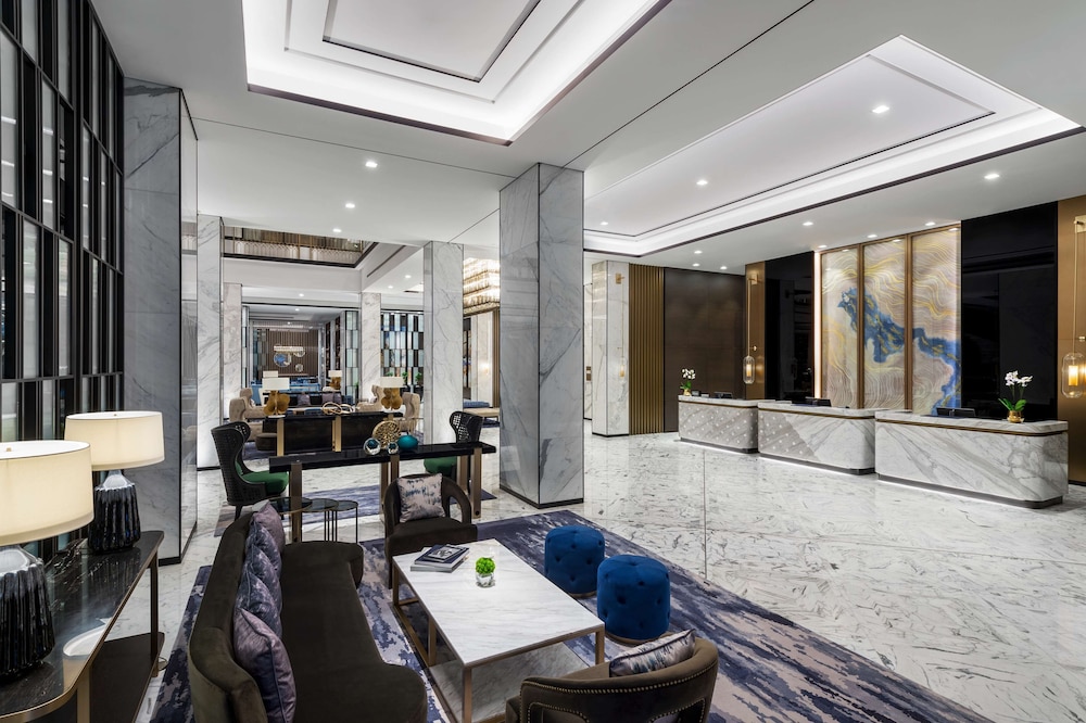 Waldorf Astoria Kuwait 28/81