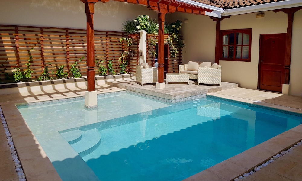 Hotel La Perla 21/50