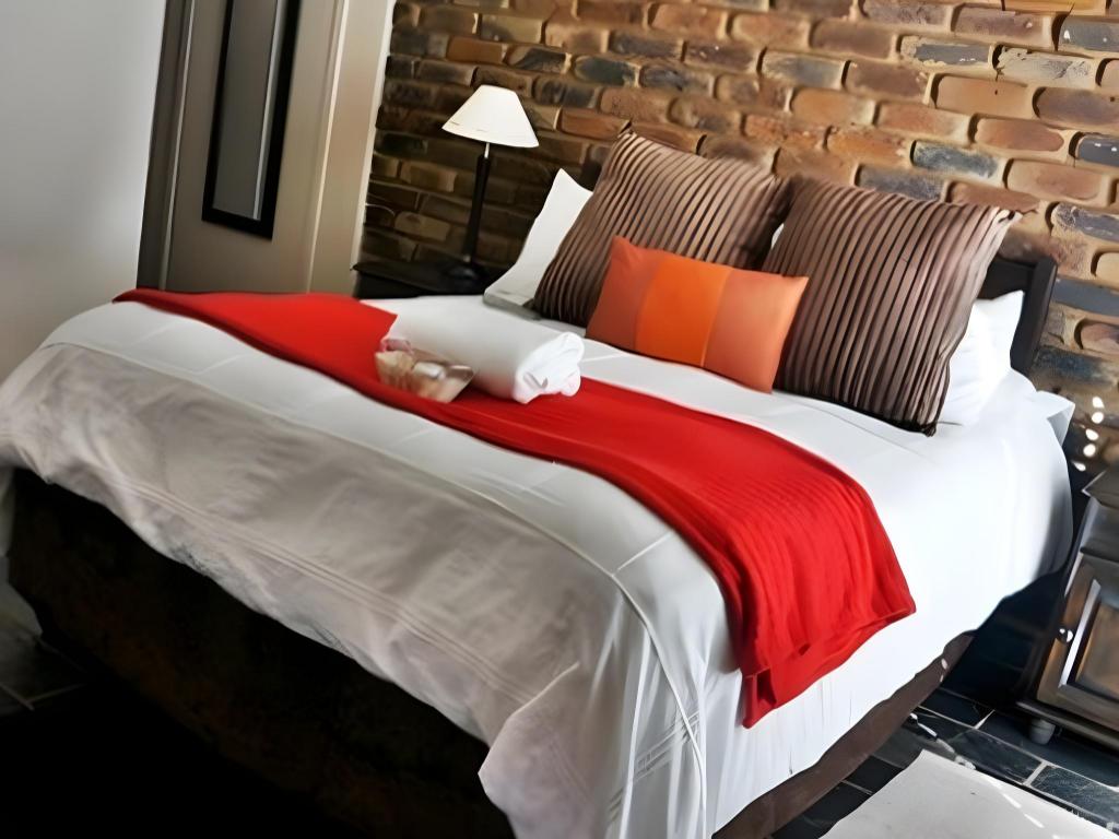 Travellers Nest Guesthouse 21/93