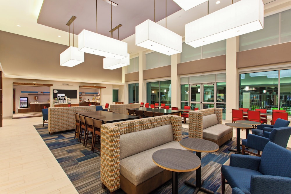 Holiday Inn Express & Suites Houston S Medical Ctr Area 32/50