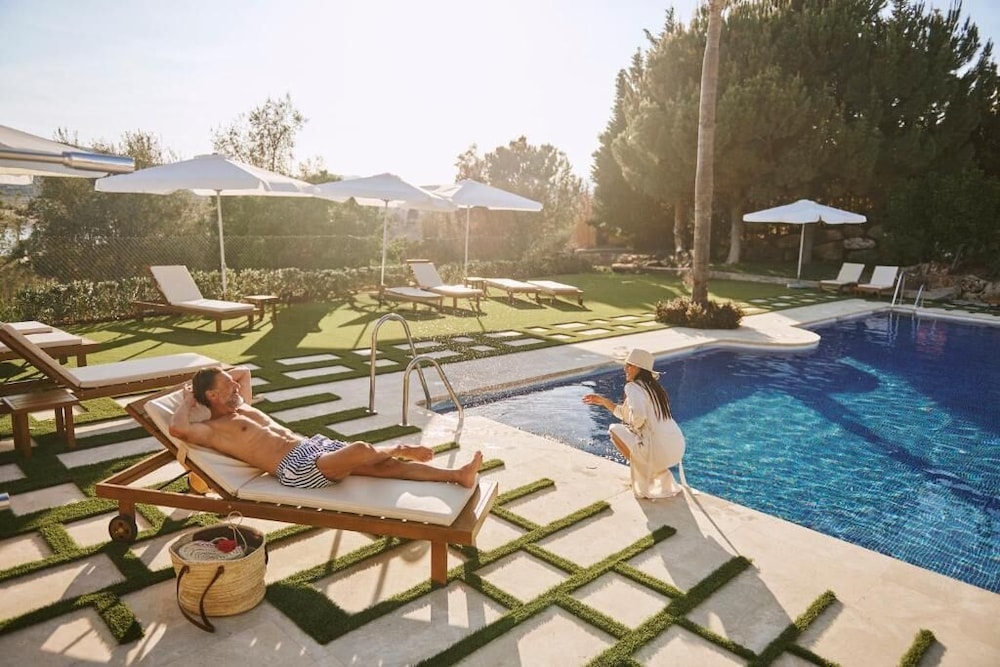 B bou Hotel La Vinuela & Spa 39/66