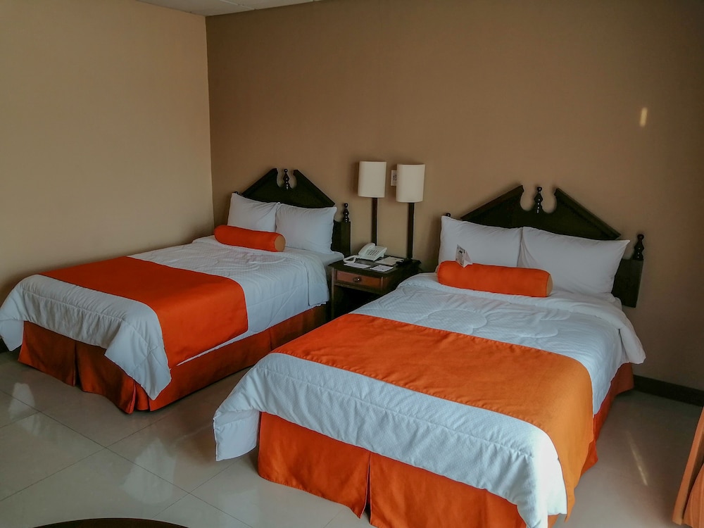 SUPERIOR, TWIN BEDS