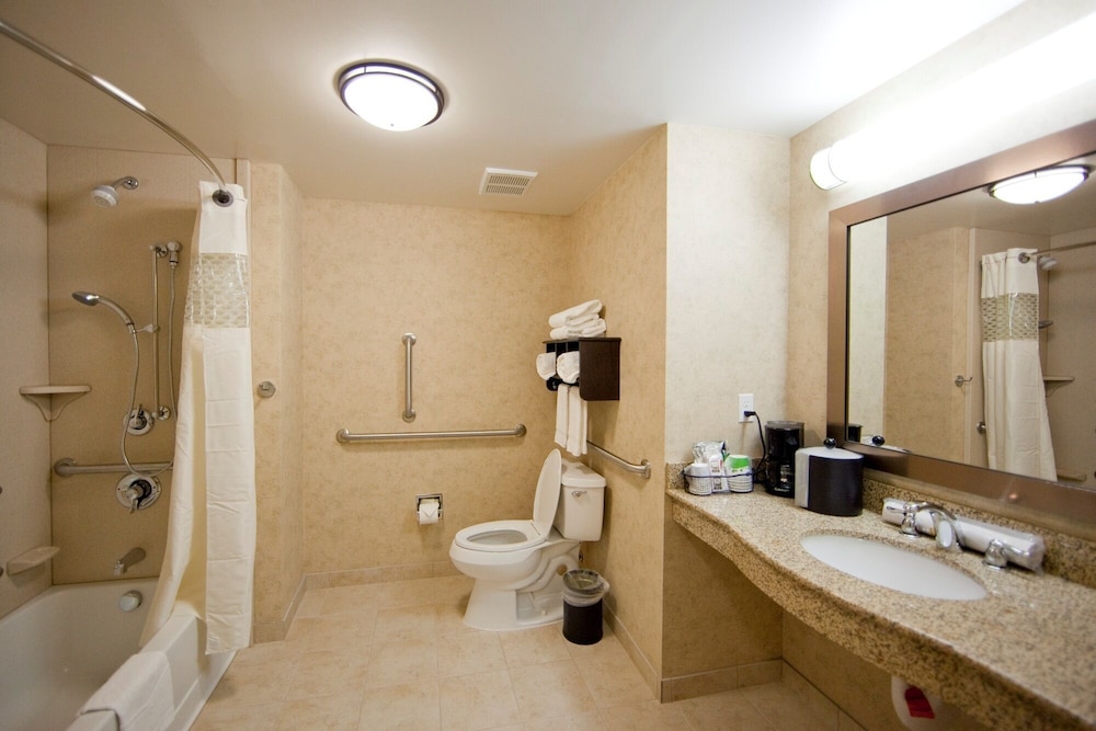 Hampton Inn And Suites Seattle Kent Wa 23/74