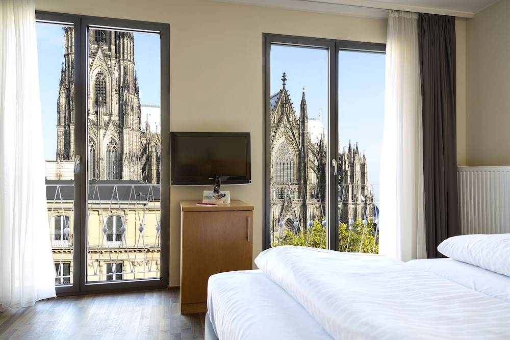 Eden Frueh Am Dom Hotel 18/40