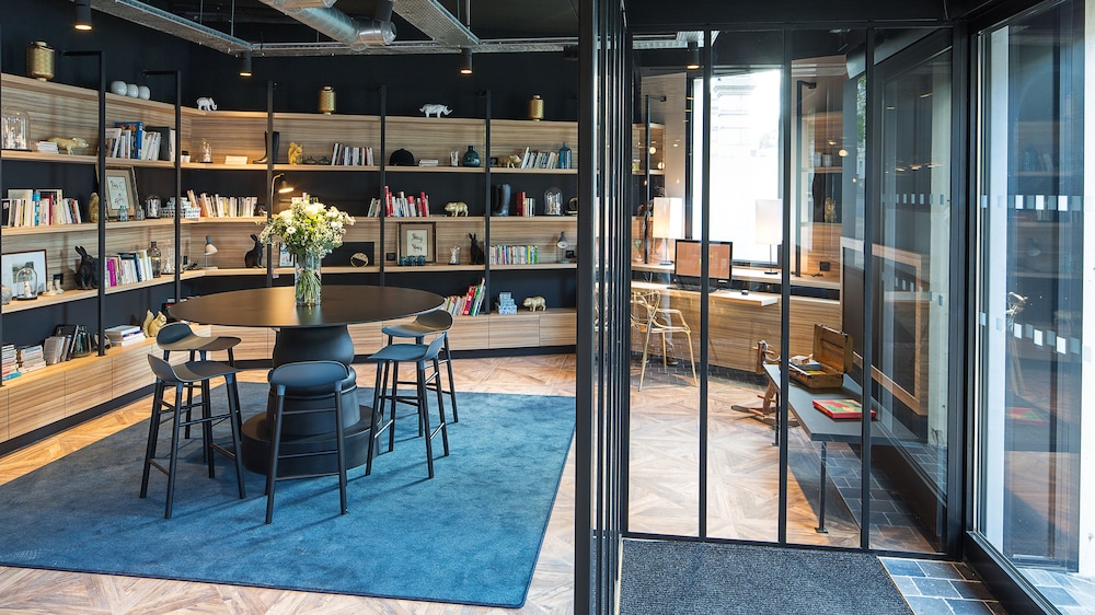 ibis Styles Laval Centre Gare 57/67