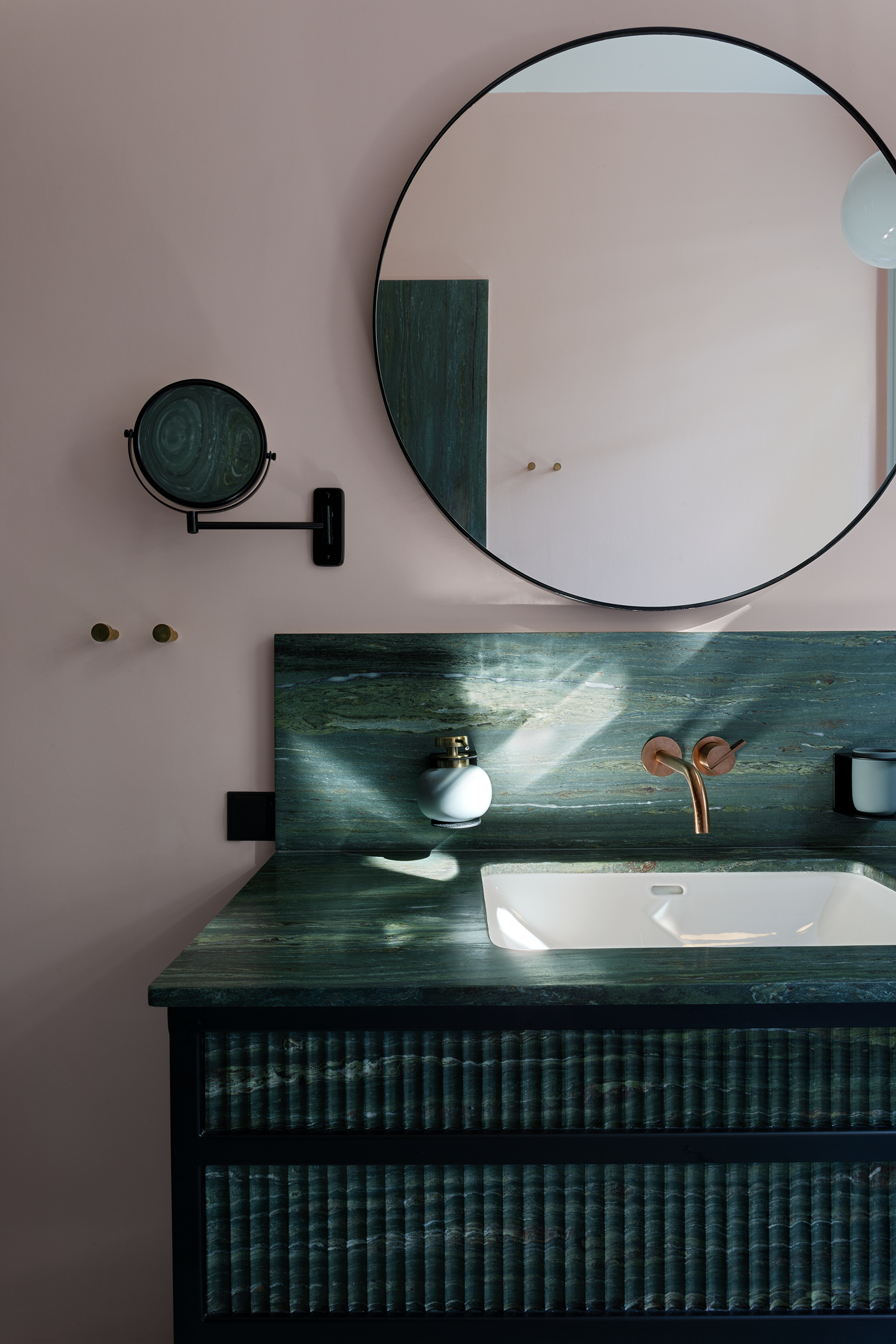 Aristide Hotel 2/50