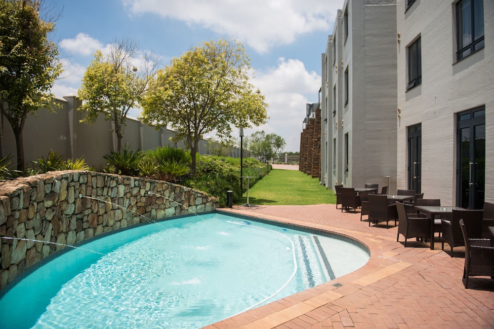 PREMIER HOTEL MIDRAND 3/67