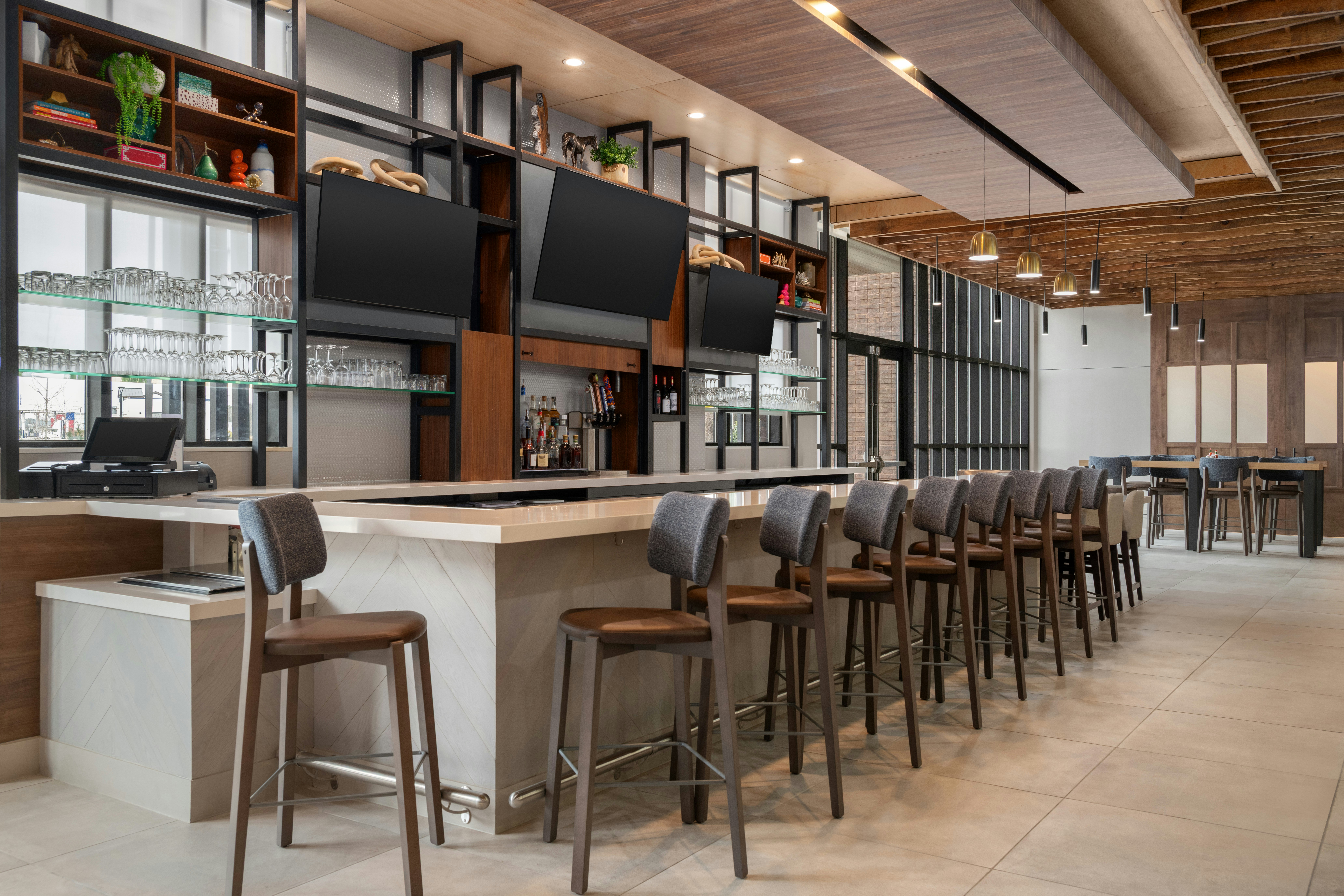 Hilton Garden Inn Perry 24/33