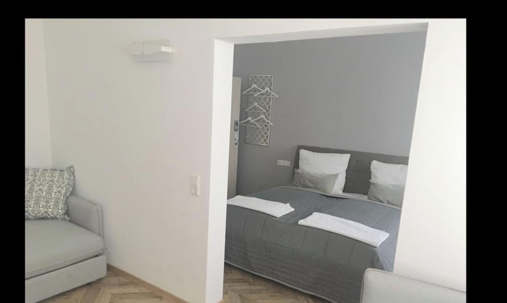 Tm Suites 13/36
