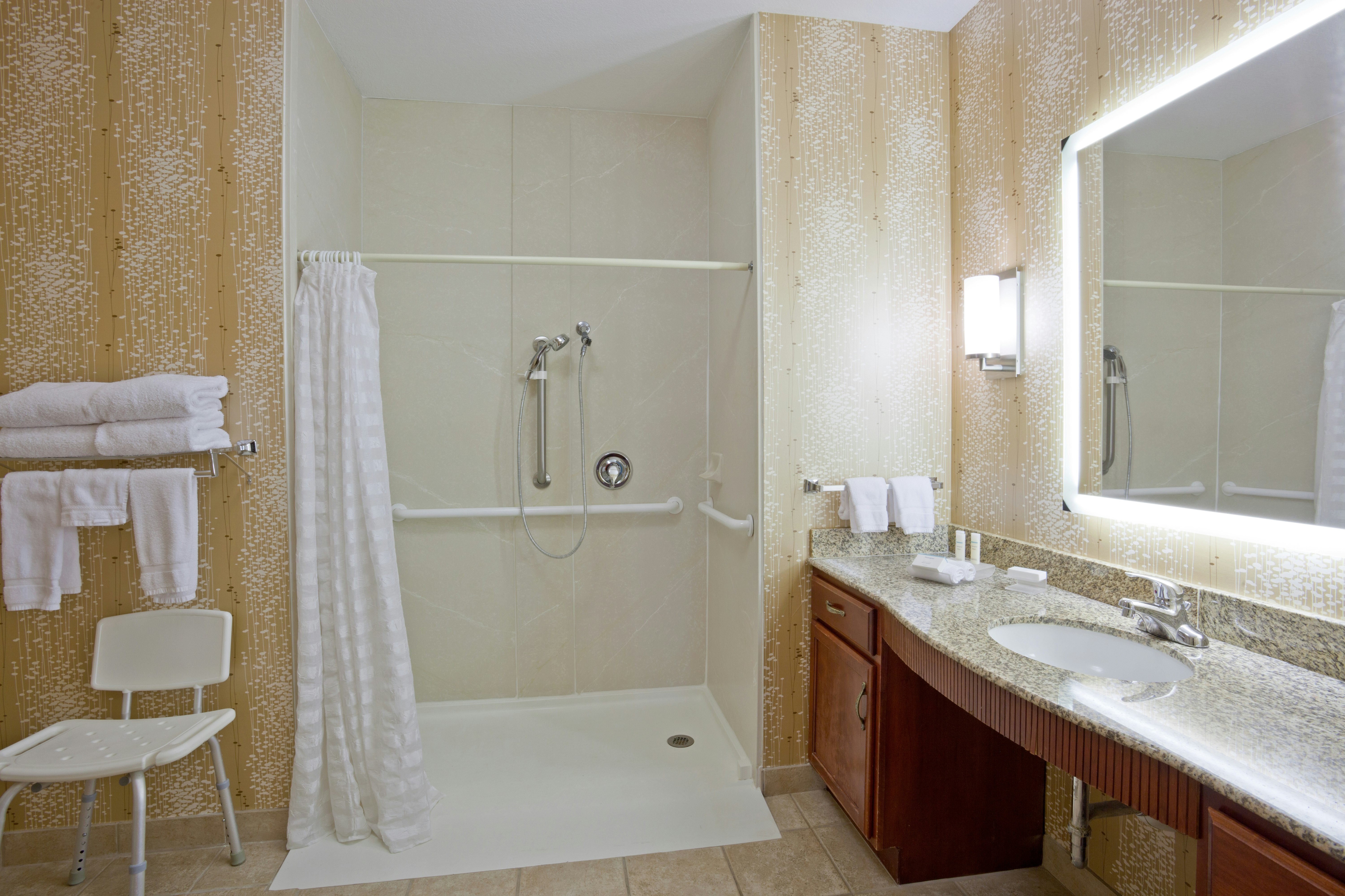 Homewood Suites By Hilton Sioux Falls Sd 54/55