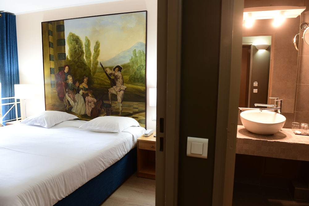 Hotel Le Chateau Fort 23/70