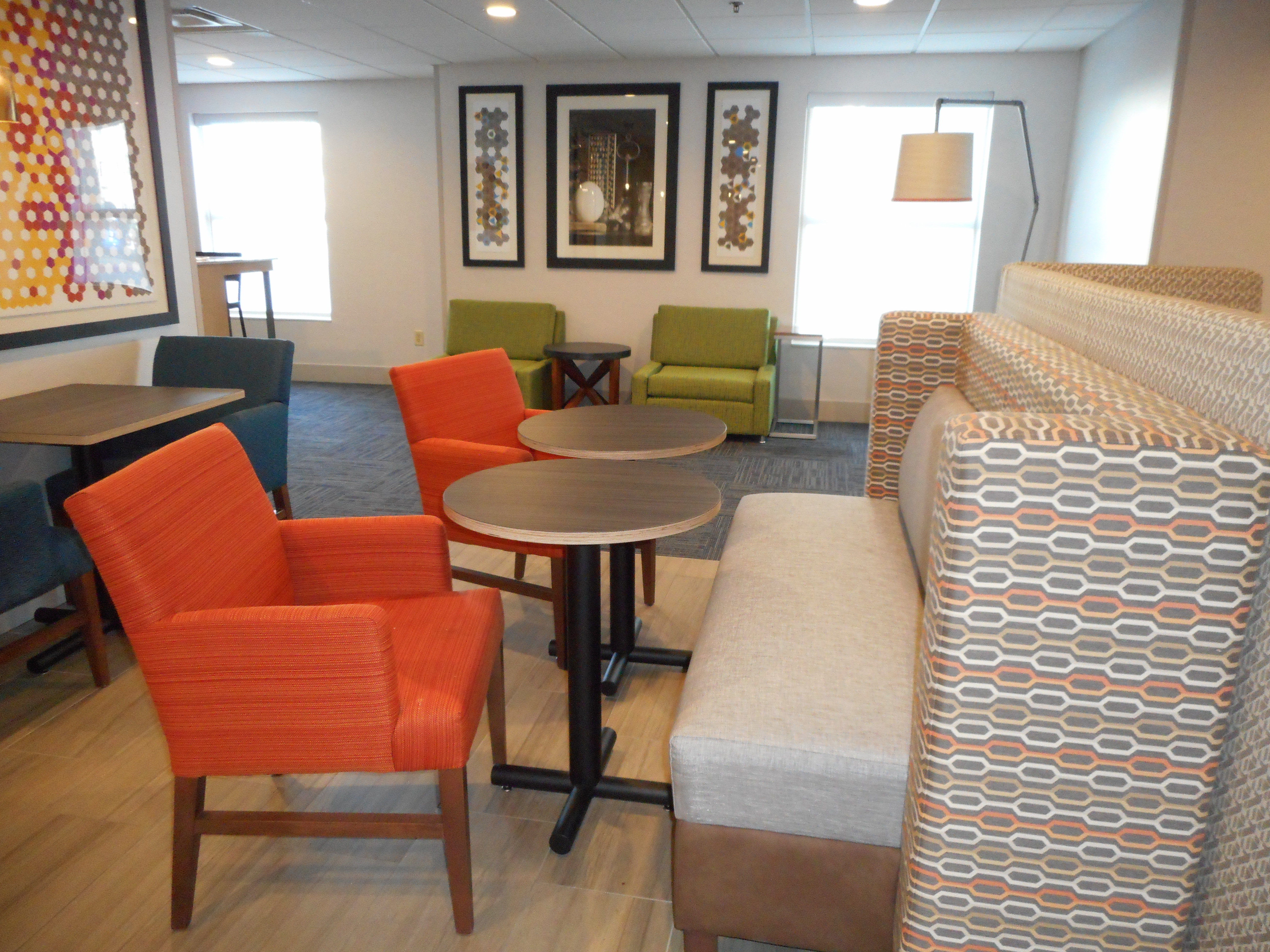 Holiday Inn Express Fairfield 29/41