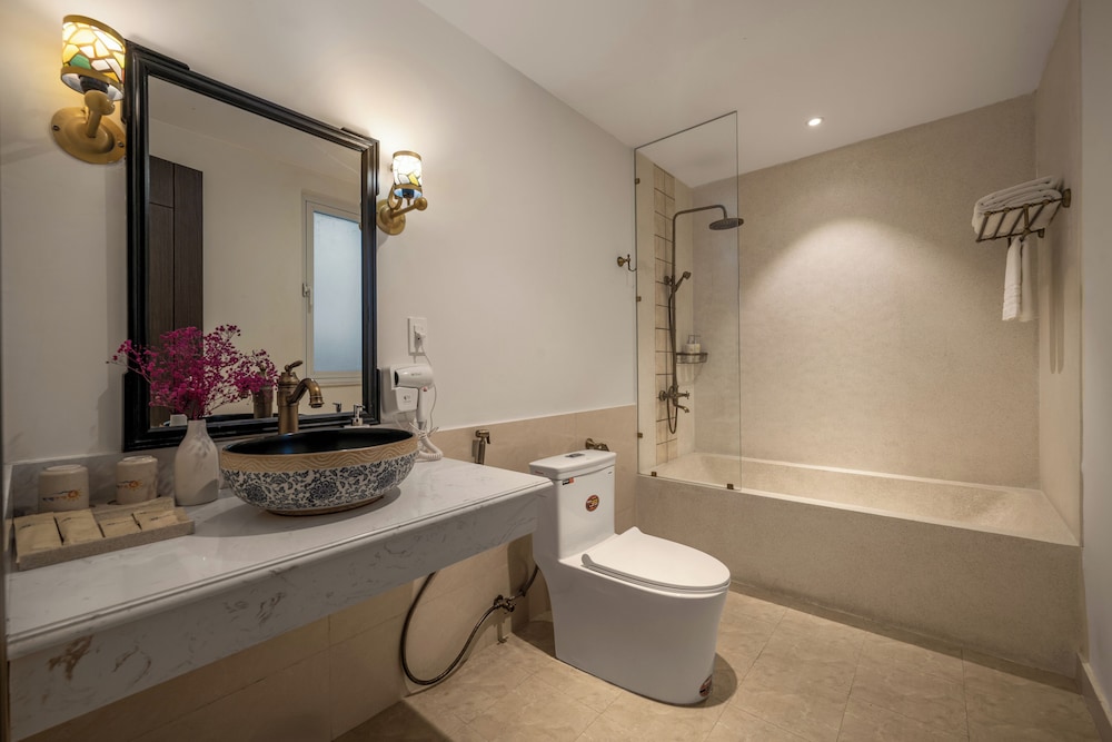 شقة بسرير كوين وسريرين منفصلين بغرفتي نوم، Hoi An Blue Sky Boutique Spa 9/10
