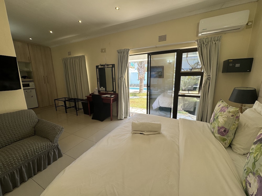 Blue Diamond Lodge 19/40