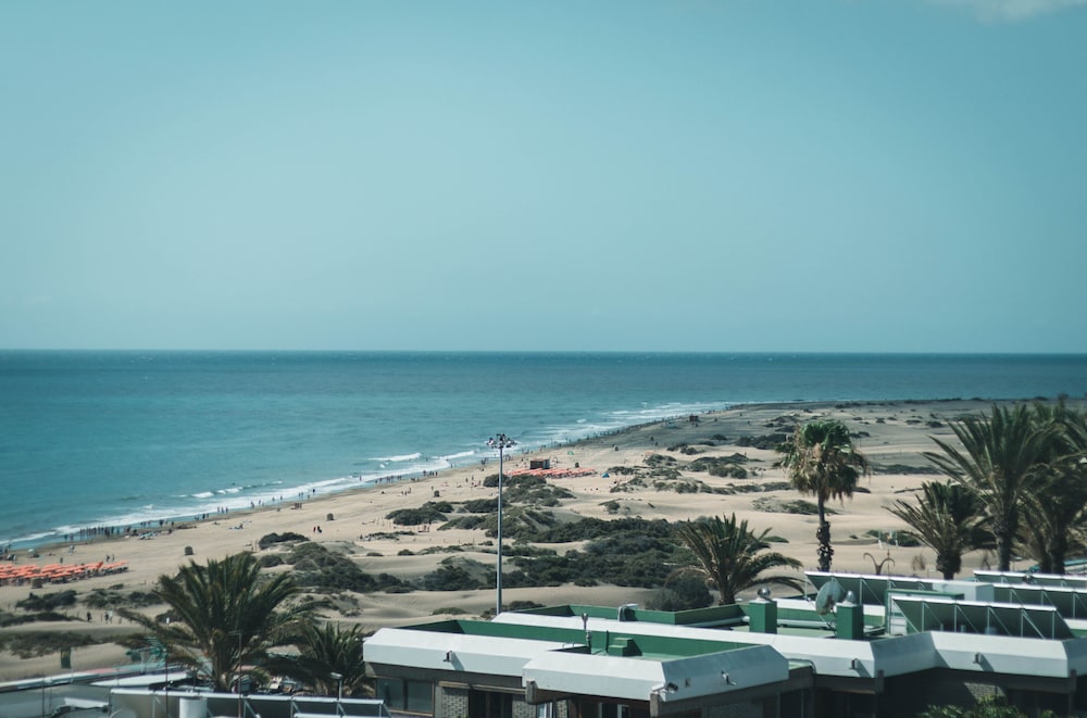 Apartamentos El Palmar 63/67