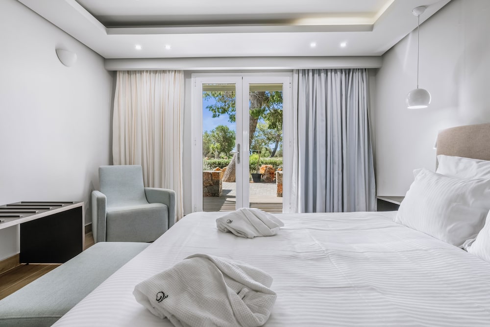 Almyra Hotel & Village 17/70