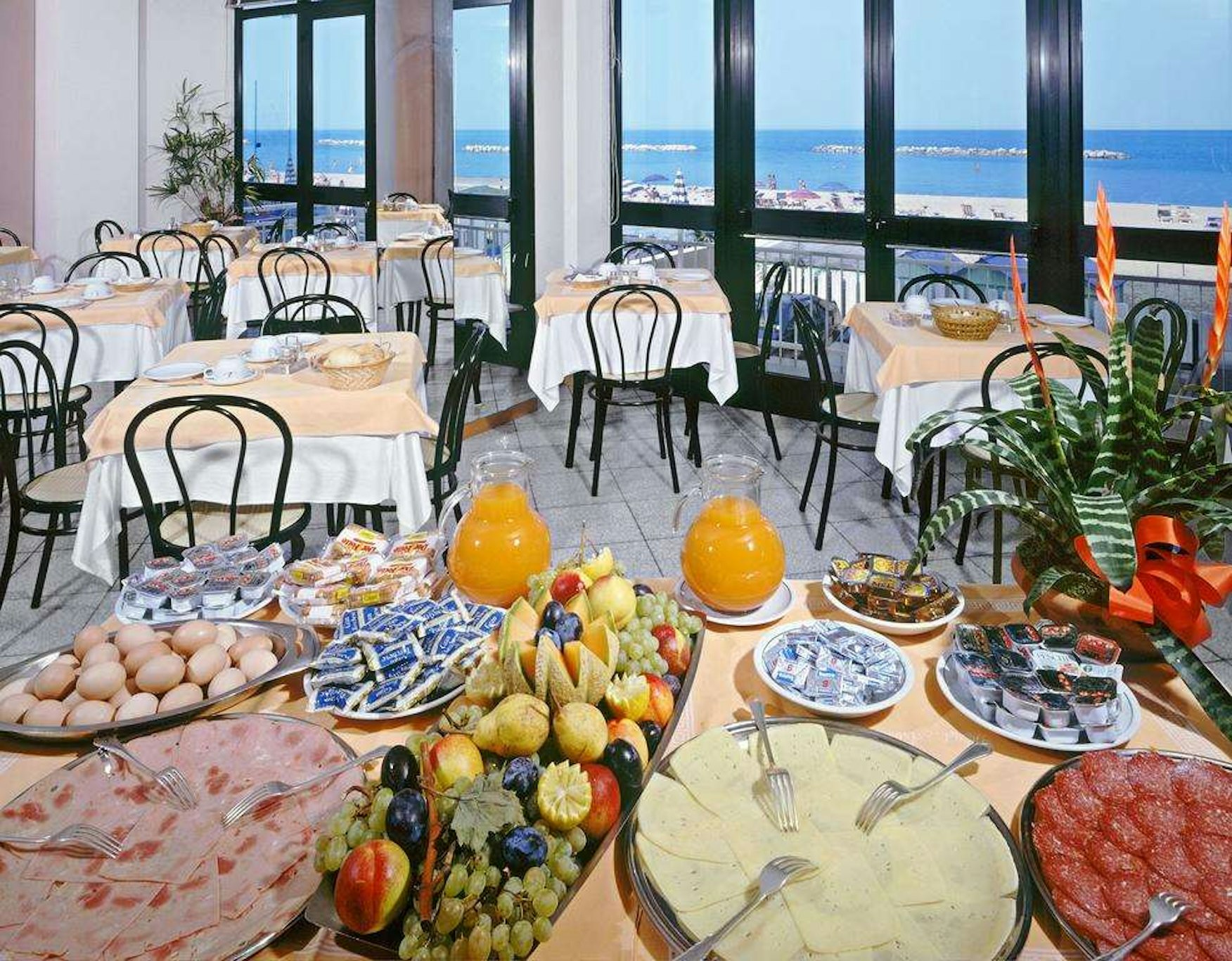 Astoria Beach Hotel 23/34