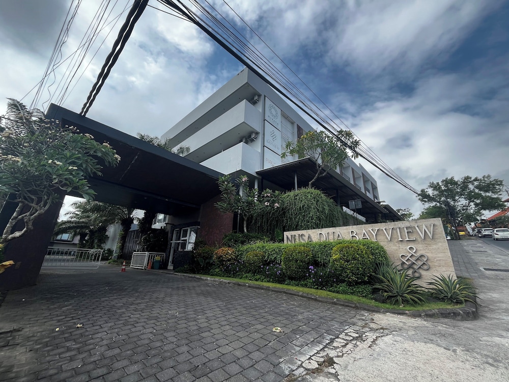 Nivasa Hotel 34/38