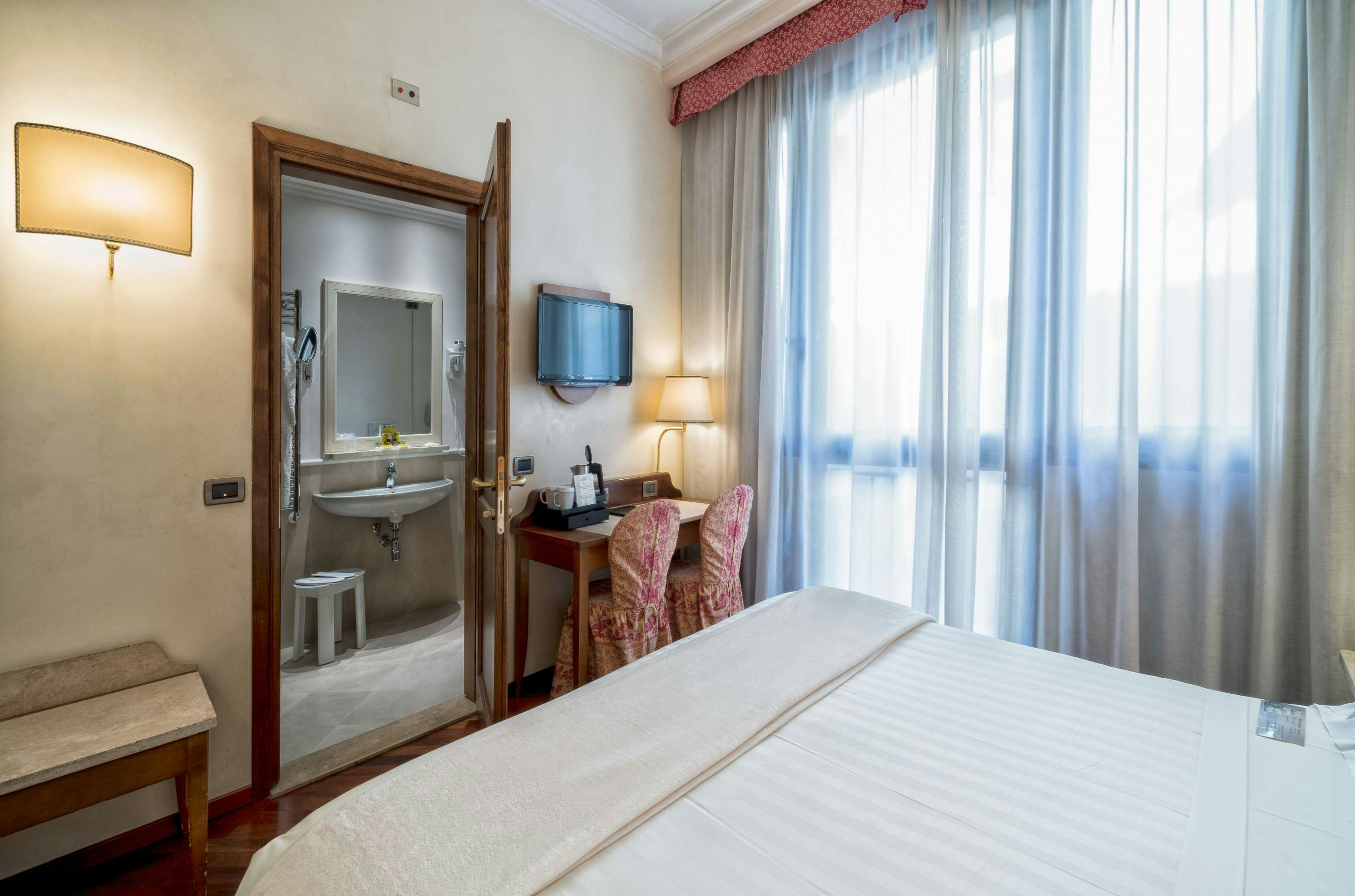 B&B HOTEL Firenze Pitti Palace al Ponte Vecchio 6/50