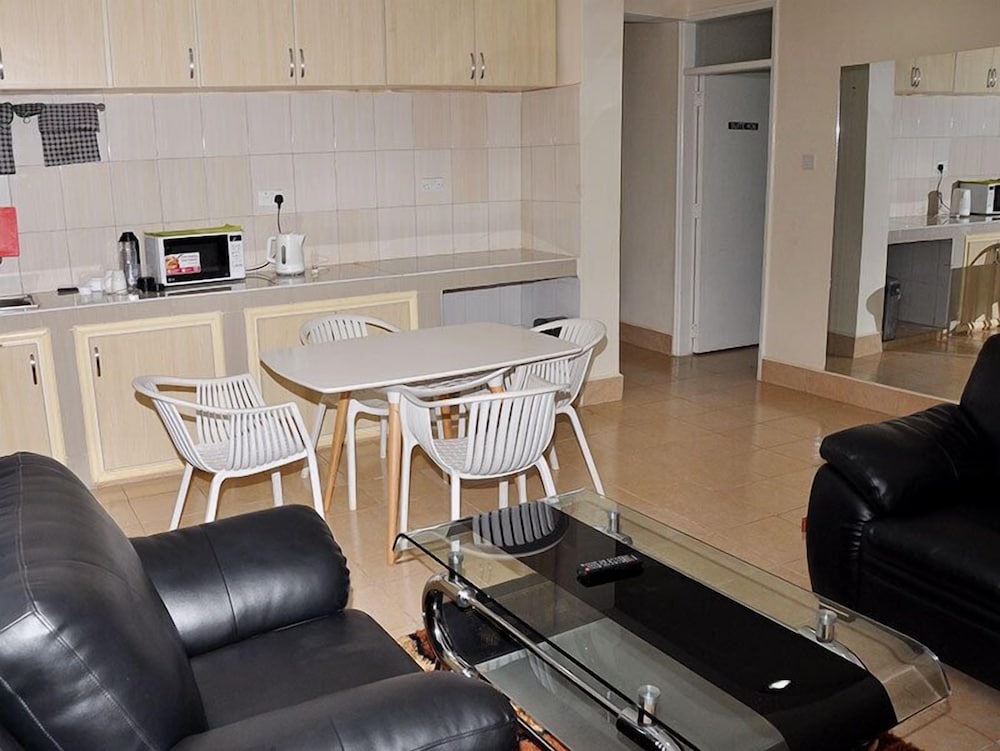 Latitude 1 Serviced Suites 23/26