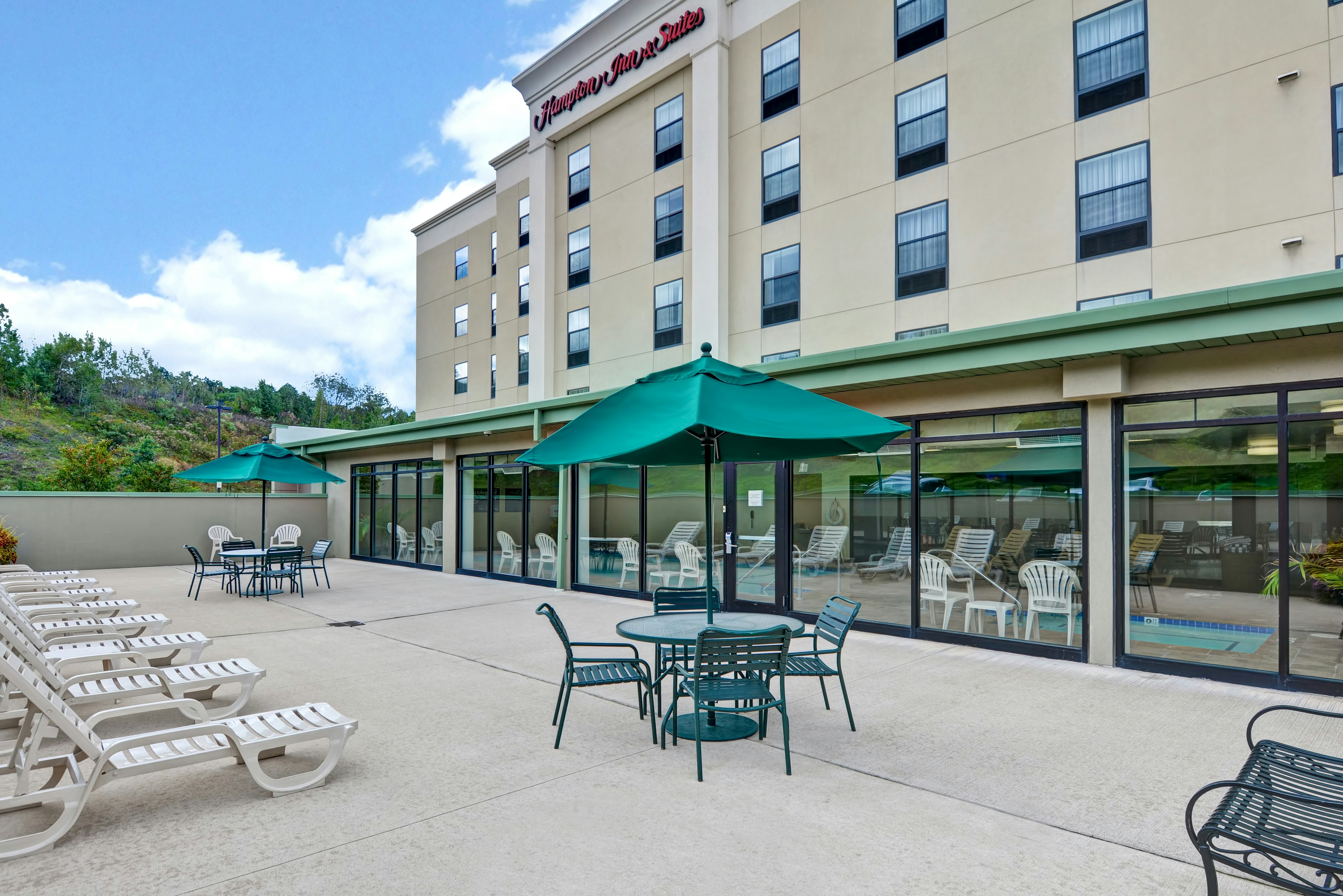 Hampton Inn and Suites Wilkes-Barre Scranton 30/34