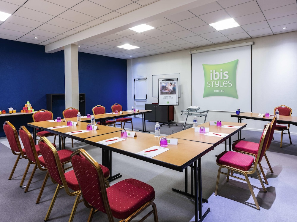 ibis Styles Beauvais 40/50