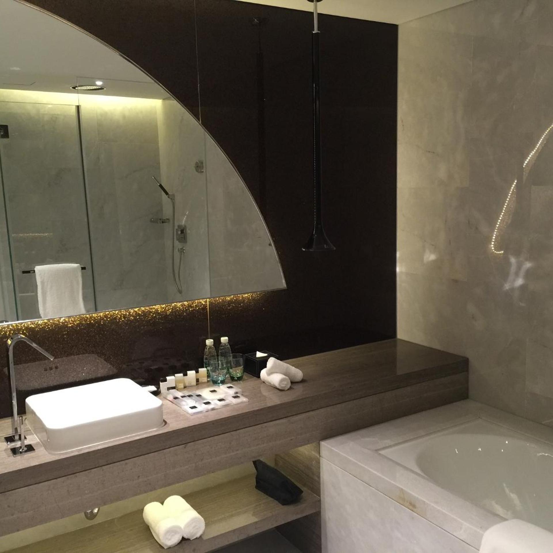 غرفة ديلوكس بسرير كينج، BeiJing Qianyuan Hotel 5/7