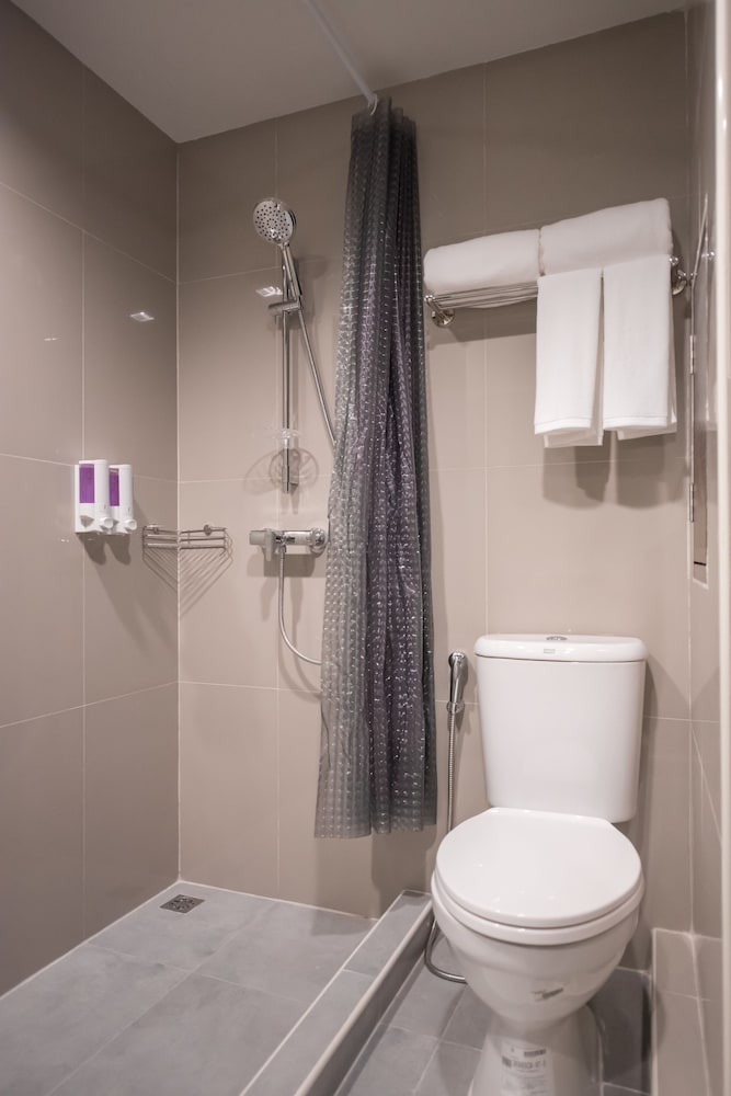 Sovereign Group Hotel Pratunam Bangkok 29/61