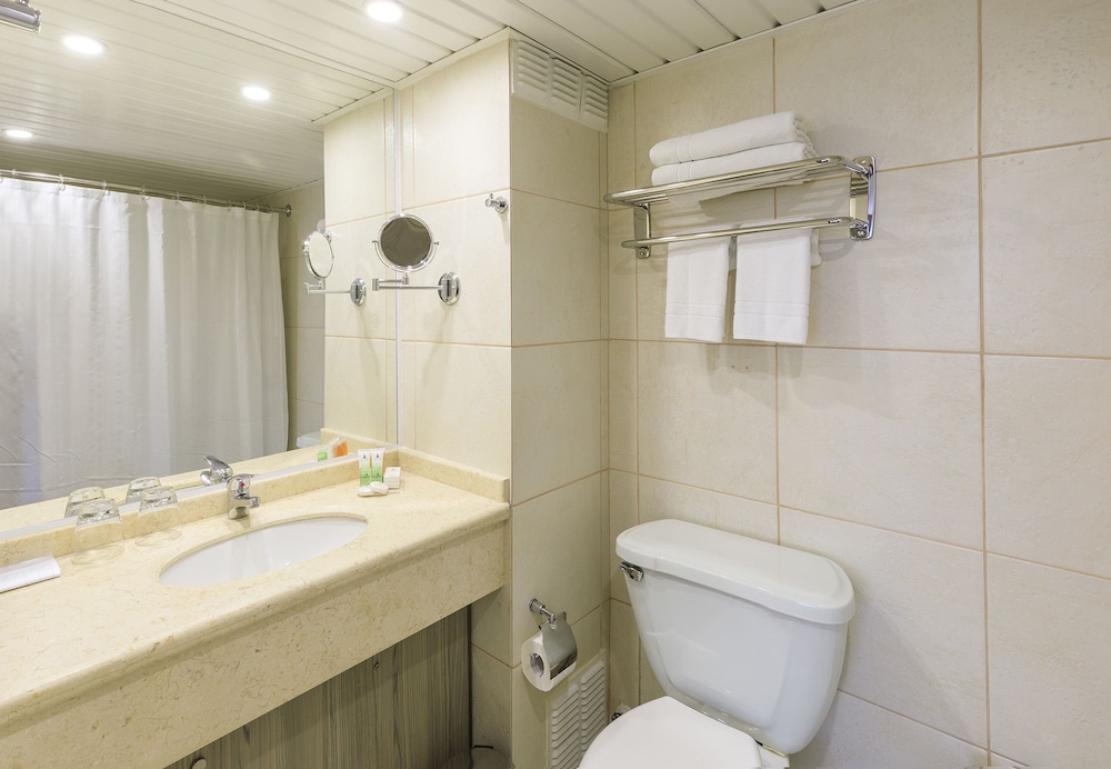 Hotel Frontera Plaza 29/31