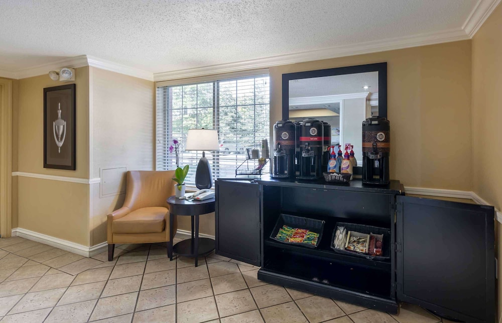 Extended Stay America - Cleveland - Airport - North Olmsted 8/62