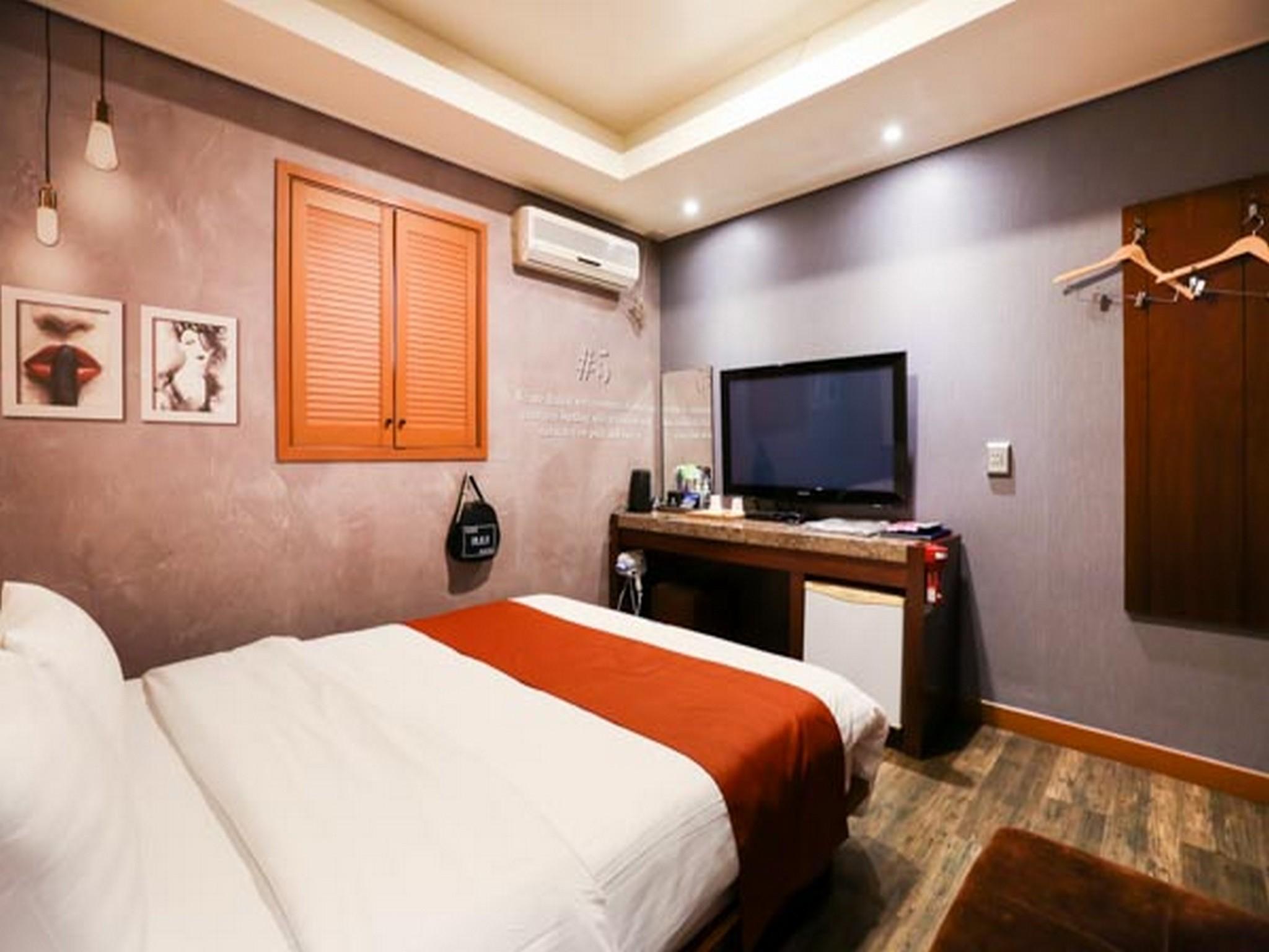 Standard, Double Bed, No Parking